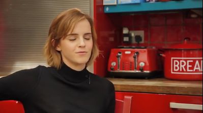 EmmaWatsonFan-nl_2016OurSharedShelf-InCoversationWithCaitlinMoran0099.jpg