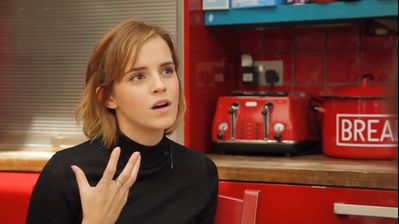 EmmaWatsonFan-nl_2016OurSharedShelf-InCoversationWithCaitlinMoran0232.jpg