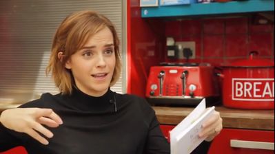 EmmaWatsonFan-nl_2016OurSharedShelf-InCoversationWithCaitlinMoran0749.jpg