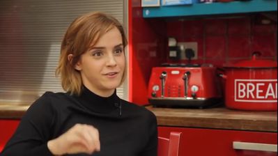 EmmaWatsonFan-nl_2016OurSharedShelf-InCoversationWithCaitlinMoran1125.jpg