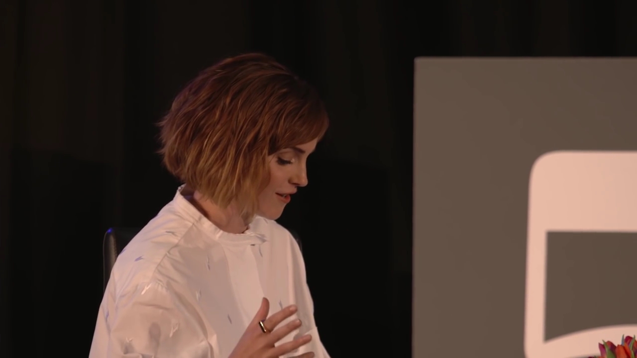 EmmaWatsonFan-nl_2016OurSharedShelf-InCoversationWithGloriaSteinem0369.jpg EmmaWatsonFan-nl_2016OurSharedShelf-InCoversationWithGloriaSteinem0369.jpg