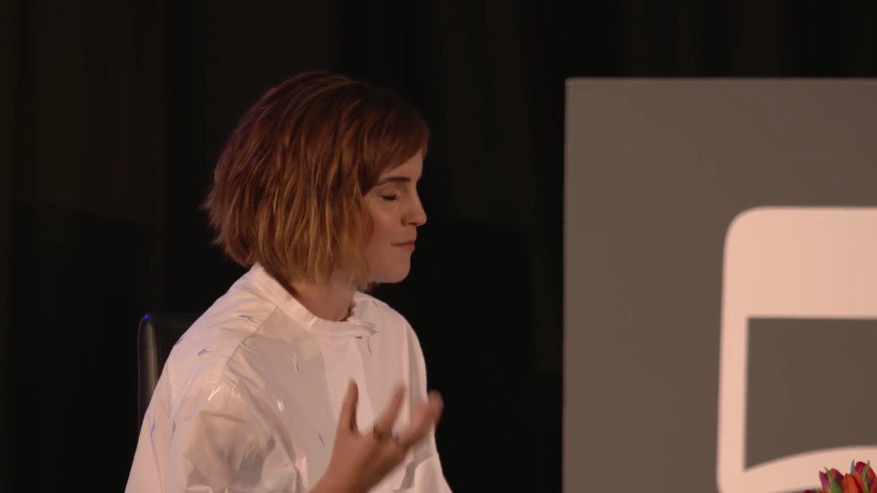 EmmaWatsonFan-nl_2016OurSharedShelf-InCoversationWithGloriaSteinem0371.jpg EmmaWatsonFan-nl_2016OurSharedShelf-InCoversationWithGloriaSteinem0371.jpg