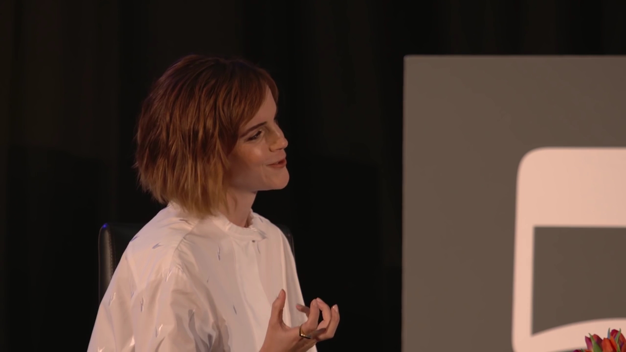 EmmaWatsonFan-nl_2016OurSharedShelf-InCoversationWithGloriaSteinem0372.jpg EmmaWatsonFan-nl_2016OurSharedShelf-InCoversationWithGloriaSteinem0372.jpg
