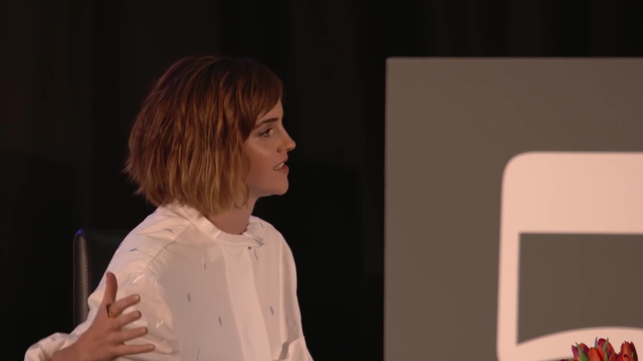 EmmaWatsonFan-nl_2016OurSharedShelf-InCoversationWithGloriaSteinem0992.jpg EmmaWatsonFan-nl_2016OurSharedShelf-InCoversationWithGloriaSteinem0992.jpg