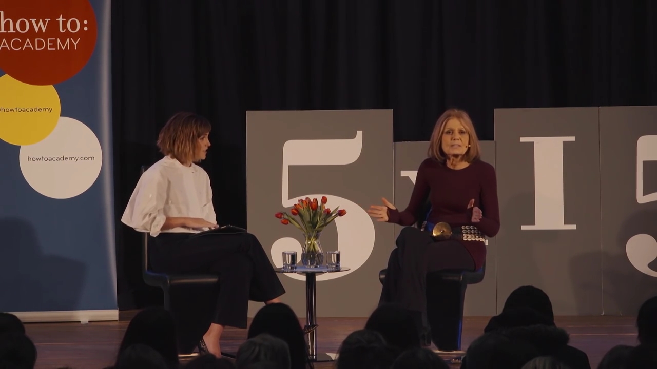 EmmaWatsonFan-nl_2016OurSharedShelf-InCoversationWithGloriaSteinem1210.jpg