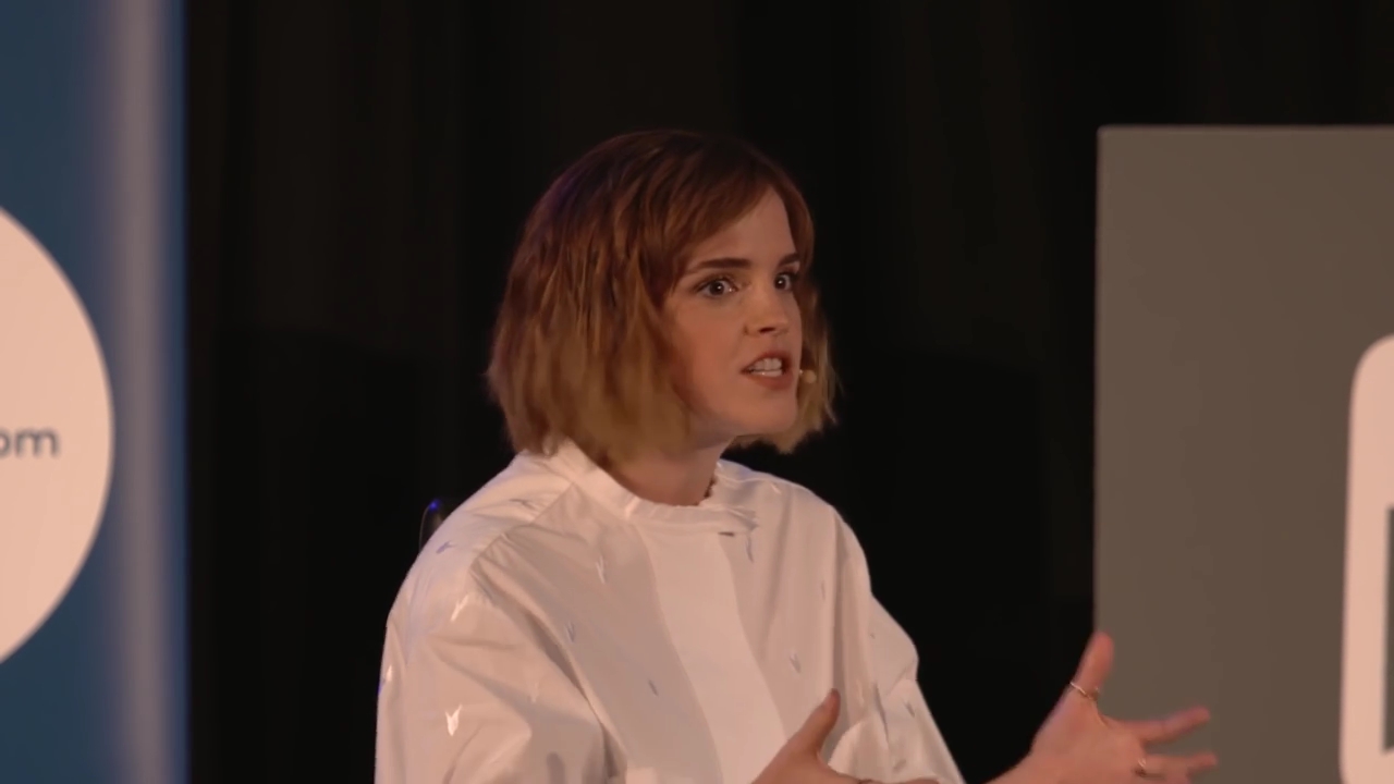 EmmaWatsonFan-nl_2016OurSharedShelf-InCoversationWithGloriaSteinem1440.jpg