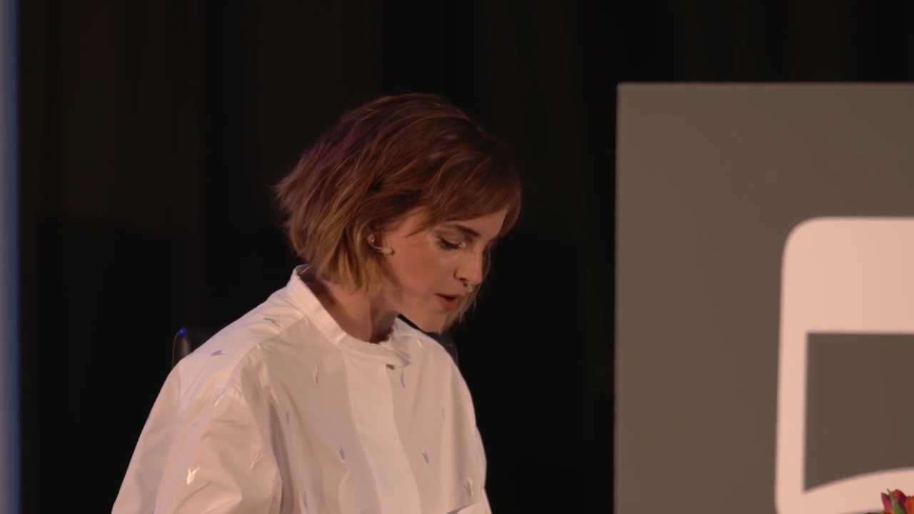 EmmaWatsonFan-nl_2016OurSharedShelf-InCoversationWithGloriaSteinem1752.jpg