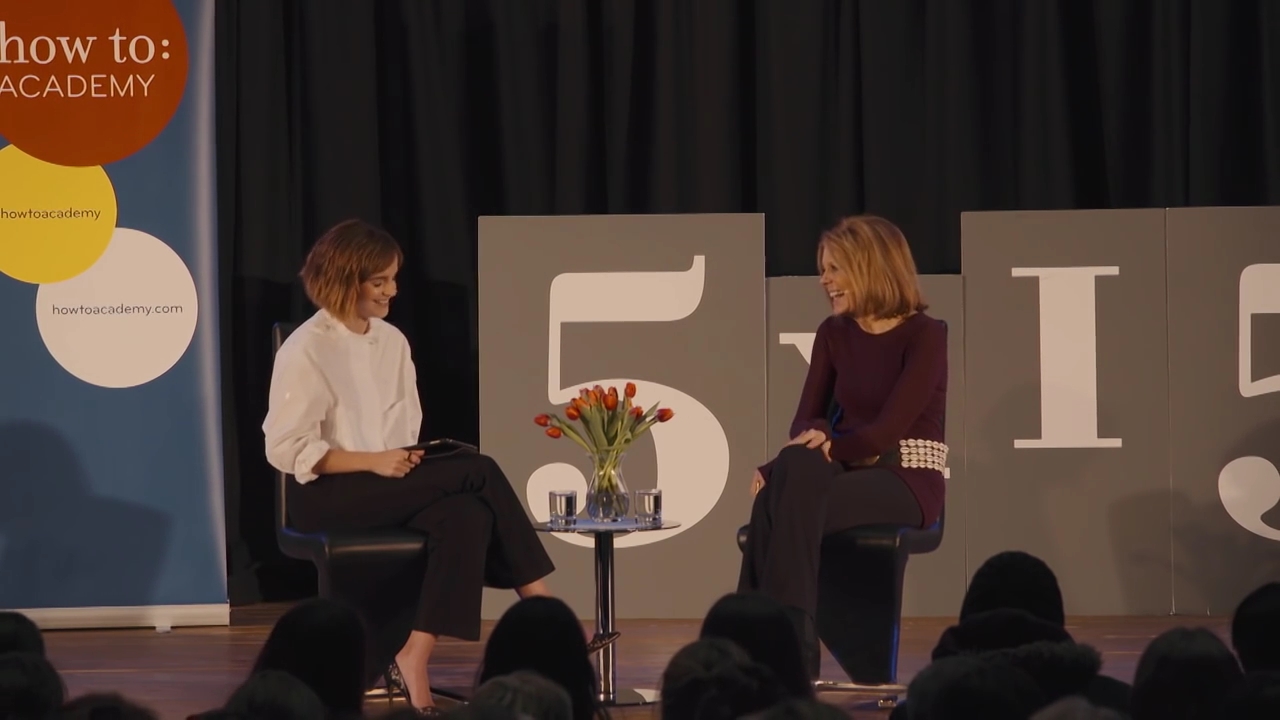 EmmaWatsonFan-nl_2016OurSharedShelf-InCoversationWithGloriaSteinem1825.jpg
