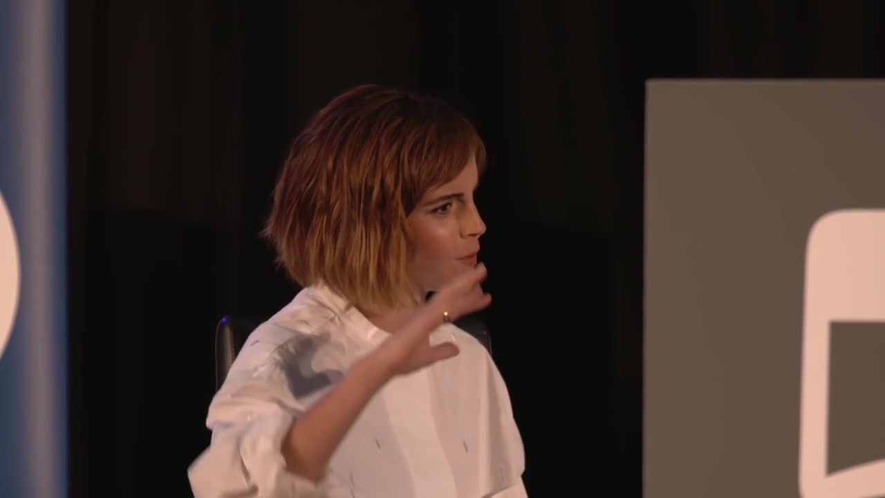 EmmaWatsonFan-nl_2016OurSharedShelf-InCoversationWithGloriaSteinem3067.jpg EmmaWatsonFan-nl_2016OurSharedShelf-InCoversationWithGloriaSteinem3067.jpg