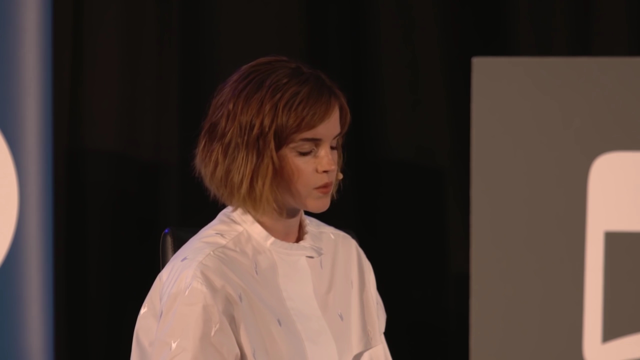 EmmaWatsonFan-nl_2016OurSharedShelf-InCoversationWithGloriaSteinem3166.jpg EmmaWatsonFan-nl_2016OurSharedShelf-InCoversationWithGloriaSteinem3166.jpg