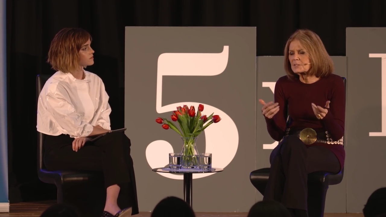 EmmaWatsonFan-nl_2016OurSharedShelf-InCoversationWithGloriaSteinem4385.jpg EmmaWatsonFan-nl_2016OurSharedShelf-InCoversationWithGloriaSteinem4385.jpg