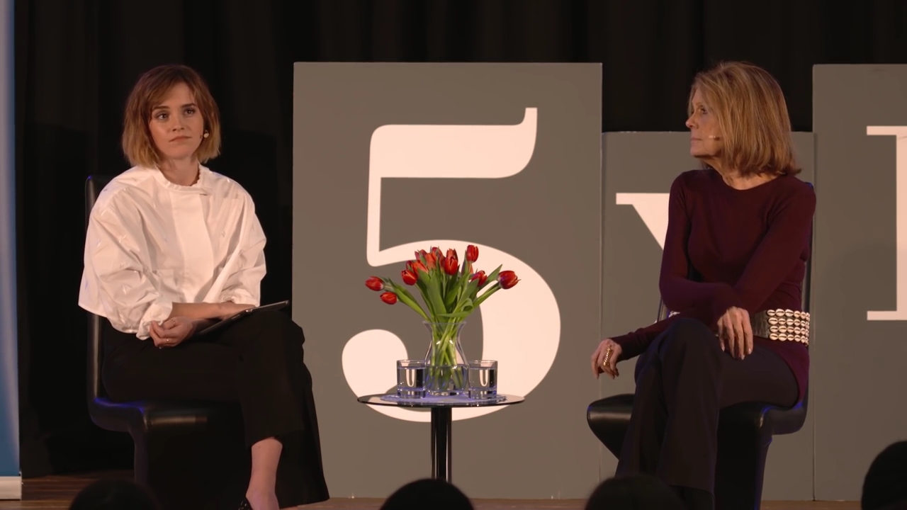 EmmaWatsonFan-nl_2016OurSharedShelf-InCoversationWithGloriaSteinem4439.jpg