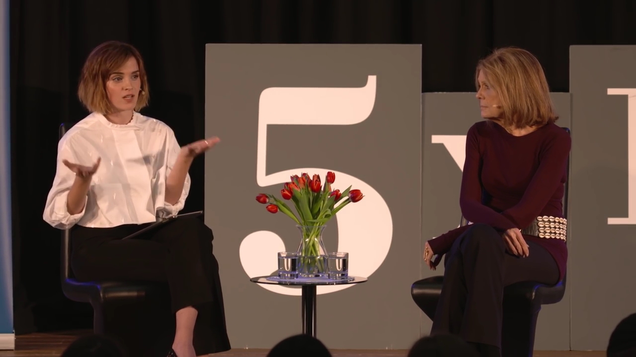 EmmaWatsonFan-nl_2016OurSharedShelf-InCoversationWithGloriaSteinem4450.jpg