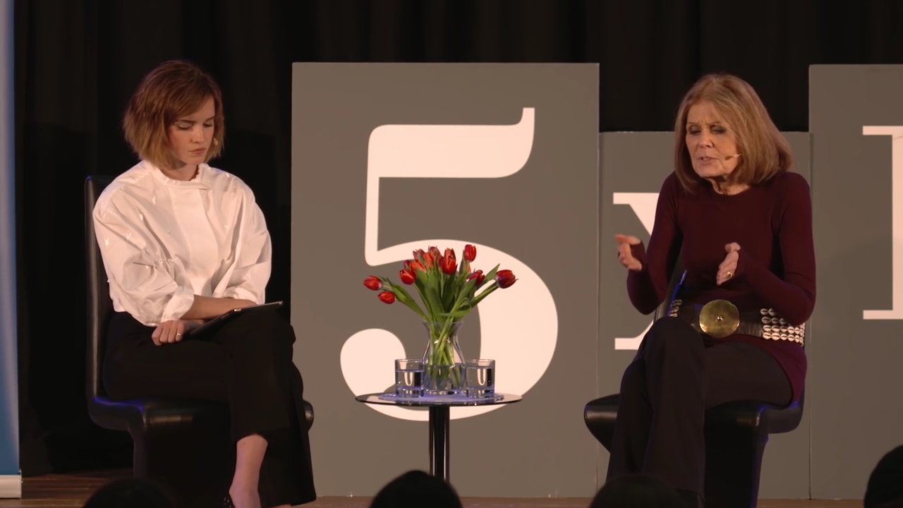 EmmaWatsonFan-nl_2016OurSharedShelf-InCoversationWithGloriaSteinem4650.jpg