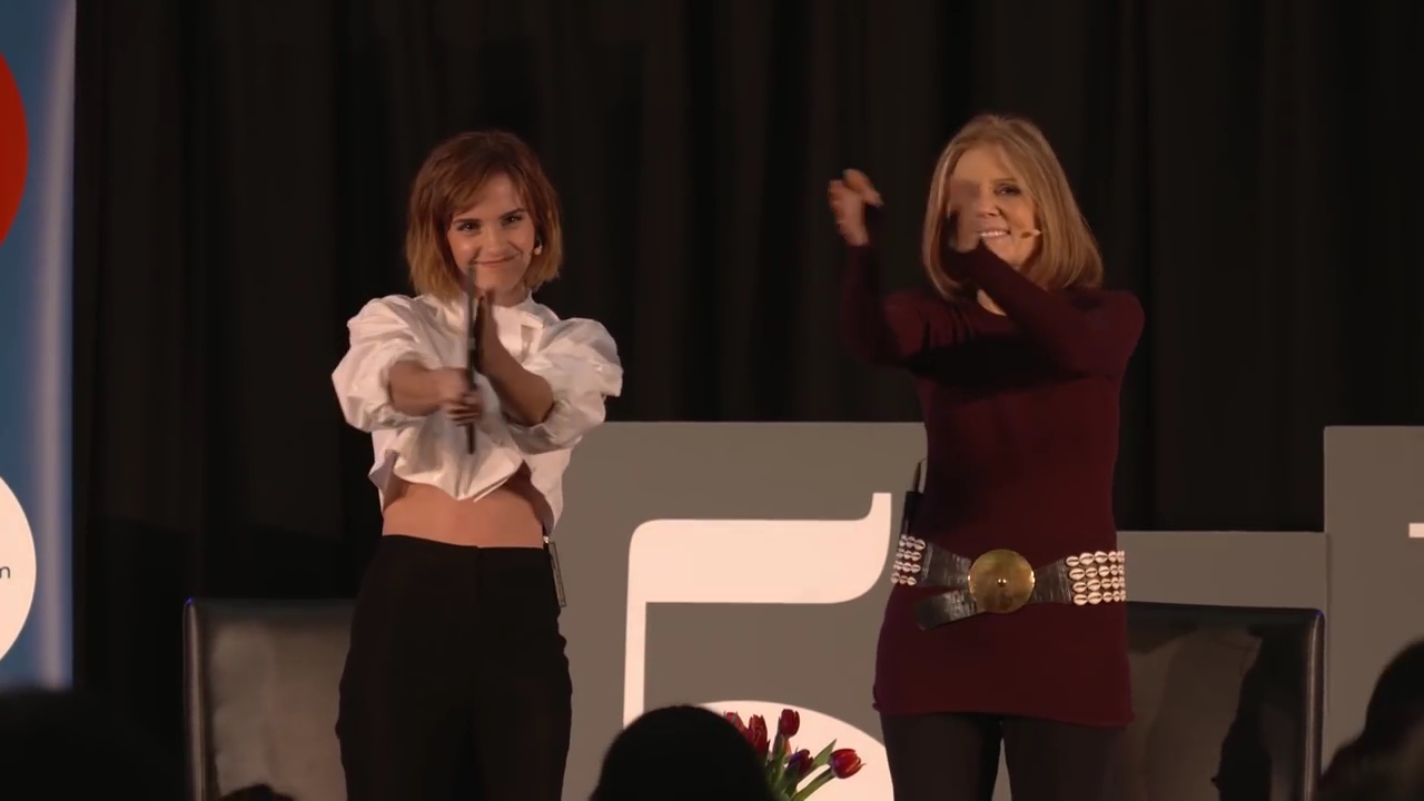 EmmaWatsonFan-nl_2016OurSharedShelf-InCoversationWithGloriaSteinem4873.jpg
