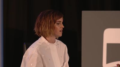 EmmaWatsonFan-nl_2016OurSharedShelf-InCoversationWithGloriaSteinem0554.jpg