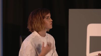 EmmaWatsonFan-nl_2016OurSharedShelf-InCoversationWithGloriaSteinem0664.jpg