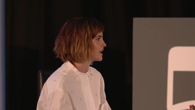 EmmaWatsonFan-nl_2016OurSharedShelf-InCoversationWithGloriaSteinem0668.jpg