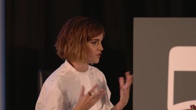 EmmaWatsonFan-nl_2016OurSharedShelf-InCoversationWithGloriaSteinem0674.jpg