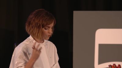 EmmaWatsonFan-nl_2016OurSharedShelf-InCoversationWithGloriaSteinem0926.jpg