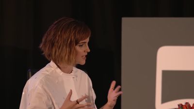 EmmaWatsonFan-nl_2016OurSharedShelf-InCoversationWithGloriaSteinem1349.jpg