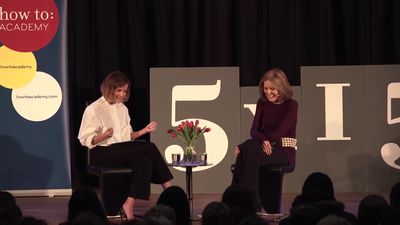 EmmaWatsonFan-nl_2016OurSharedShelf-InCoversationWithGloriaSteinem1354.jpg