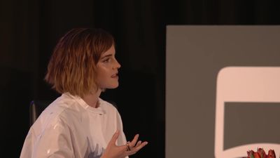 EmmaWatsonFan-nl_2016OurSharedShelf-InCoversationWithGloriaSteinem1493.jpg