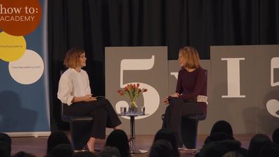 EmmaWatsonFan-nl_2016OurSharedShelf-InCoversationWithGloriaSteinem1737.jpg