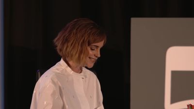 EmmaWatsonFan-nl_2016OurSharedShelf-InCoversationWithGloriaSteinem1749.jpg