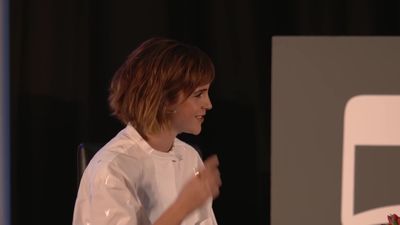 EmmaWatsonFan-nl_2016OurSharedShelf-InCoversationWithGloriaSteinem1757.jpg