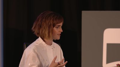 EmmaWatsonFan-nl_2016OurSharedShelf-InCoversationWithGloriaSteinem1765.jpg