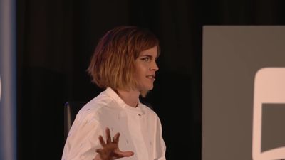 EmmaWatsonFan-nl_2016OurSharedShelf-InCoversationWithGloriaSteinem2042.jpg