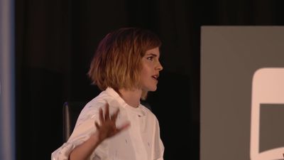 EmmaWatsonFan-nl_2016OurSharedShelf-InCoversationWithGloriaSteinem2043.jpg