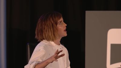 EmmaWatsonFan-nl_2016OurSharedShelf-InCoversationWithGloriaSteinem2044.jpg