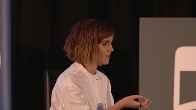 EmmaWatsonFan-nl_2016OurSharedShelf-InCoversationWithGloriaSteinem2064.jpg