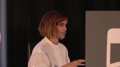 EmmaWatsonFan-nl_2016OurSharedShelf-InCoversationWithGloriaSteinem2079.jpg