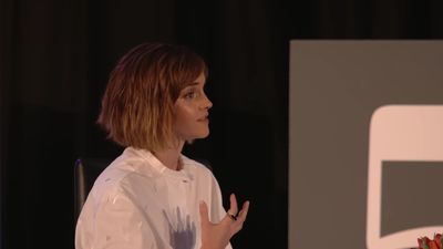 EmmaWatsonFan-nl_2016OurSharedShelf-InCoversationWithGloriaSteinem2225.jpg