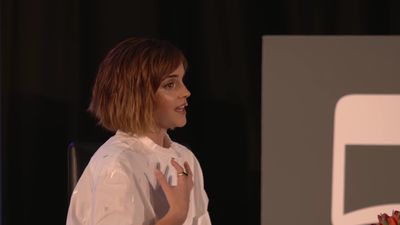 EmmaWatsonFan-nl_2016OurSharedShelf-InCoversationWithGloriaSteinem2226.jpg