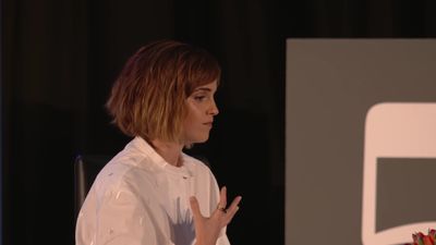 EmmaWatsonFan-nl_2016OurSharedShelf-InCoversationWithGloriaSteinem2231.jpg