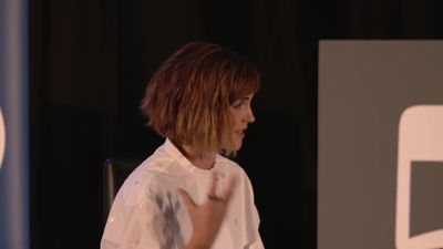 EmmaWatsonFan-nl_2016OurSharedShelf-InCoversationWithGloriaSteinem2390.jpg