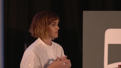 EmmaWatsonFan-nl_2016OurSharedShelf-InCoversationWithGloriaSteinem2495.jpg