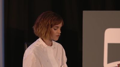 EmmaWatsonFan-nl_2016OurSharedShelf-InCoversationWithGloriaSteinem2562.jpg