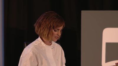 EmmaWatsonFan-nl_2016OurSharedShelf-InCoversationWithGloriaSteinem2585.jpg