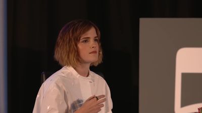 EmmaWatsonFan-nl_2016OurSharedShelf-InCoversationWithGloriaSteinem2601.jpg