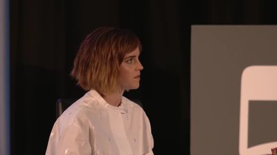 EmmaWatsonFan-nl_2016OurSharedShelf-InCoversationWithGloriaSteinem2603.jpg