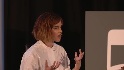 EmmaWatsonFan-nl_2016OurSharedShelf-InCoversationWithGloriaSteinem2607.jpg