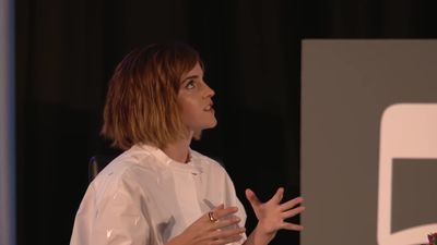 EmmaWatsonFan-nl_2016OurSharedShelf-InCoversationWithGloriaSteinem2620.jpg