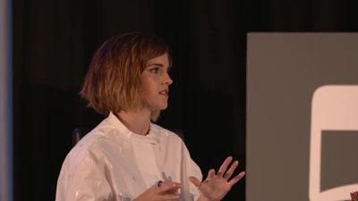 EmmaWatsonFan-nl_2016OurSharedShelf-InCoversationWithGloriaSteinem2624.jpg