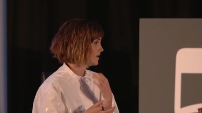 EmmaWatsonFan-nl_2016OurSharedShelf-InCoversationWithGloriaSteinem2631.jpg