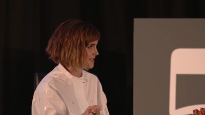 EmmaWatsonFan-nl_2016OurSharedShelf-InCoversationWithGloriaSteinem2806.jpg